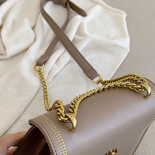 Vintage Bee Chain Crossbody Bag | PU Square Shoulder Handbag A53