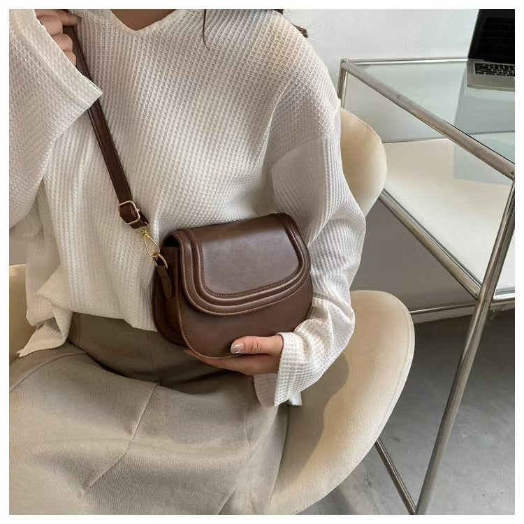 PU Leather Saddle Bag for Women | Retro Crossbody, Magnetic A5