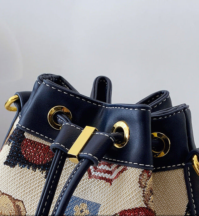 Cartoon Bear Canvas Bucket Bag | Cute Crossbody Bag for Women A52