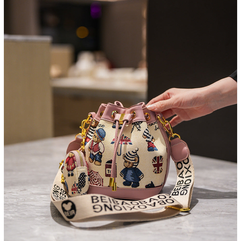 Cartoon Bear Canvas Bucket Bag | Cute Crossbody Bag for Women A52