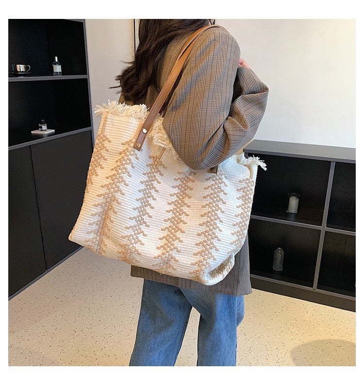 Large Canvas Tassel Tote Bag | Woven Shoulder Bag for Women A57