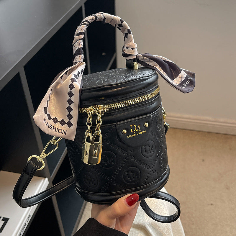 Niche PU Bucket Bag with Lid | Textured Crossbody Bag for Women A55