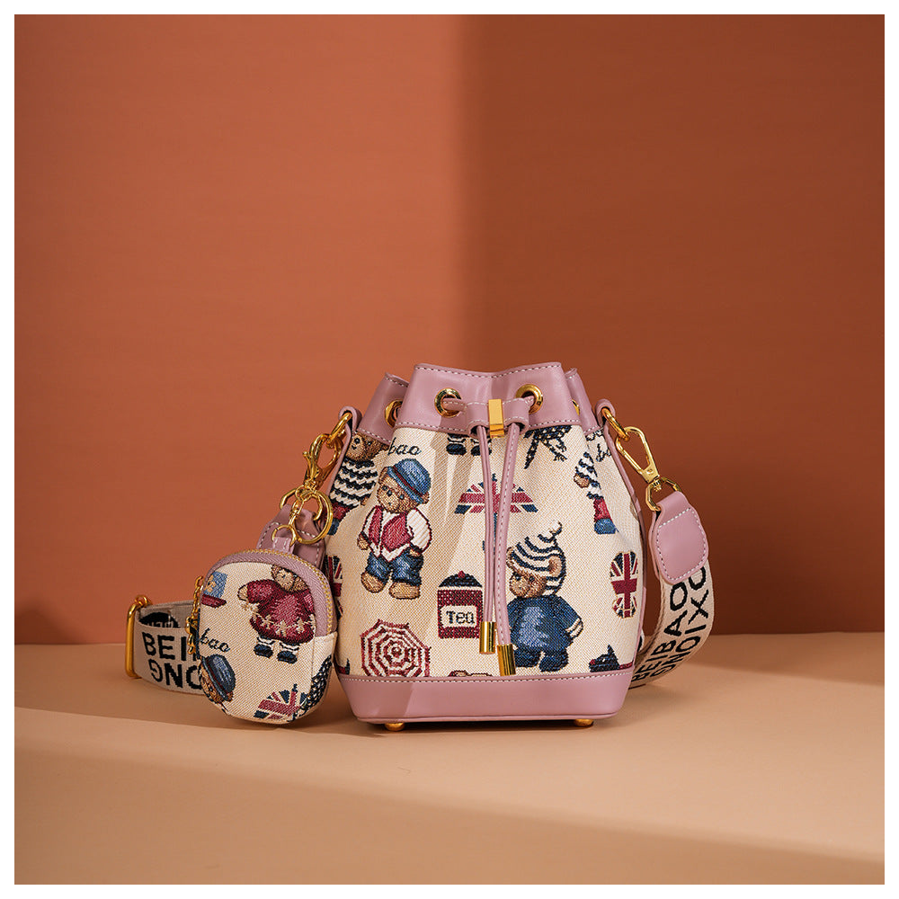 Cartoon Bear Canvas Bucket Bag | Cute Crossbody Bag for Women A52