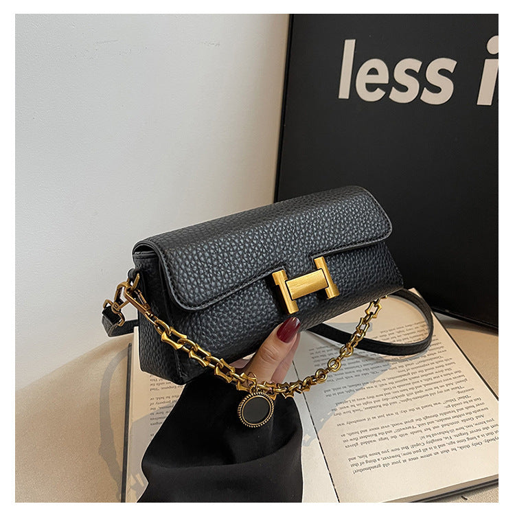 Women's Chain Shoulder Bag | Retro PU Baguette with H-Buckle A18