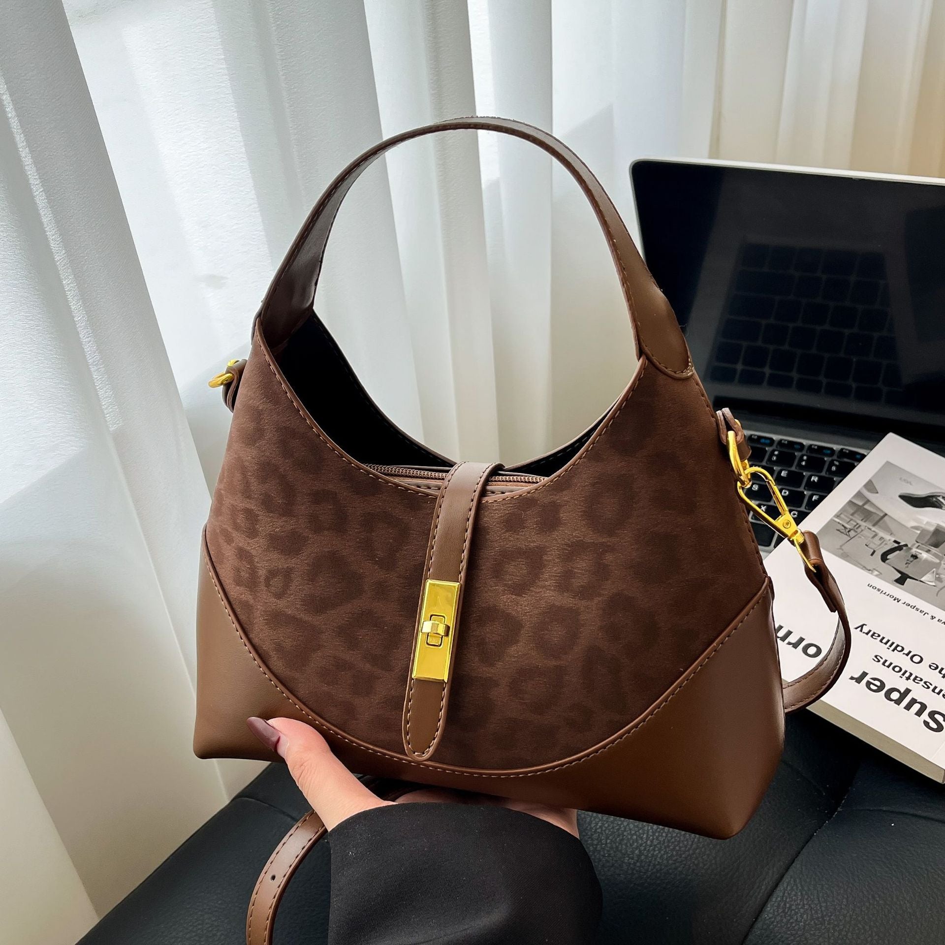 Women's Suede Contrast Shoulder Bag Spliced Bucket with Gold Lock A35