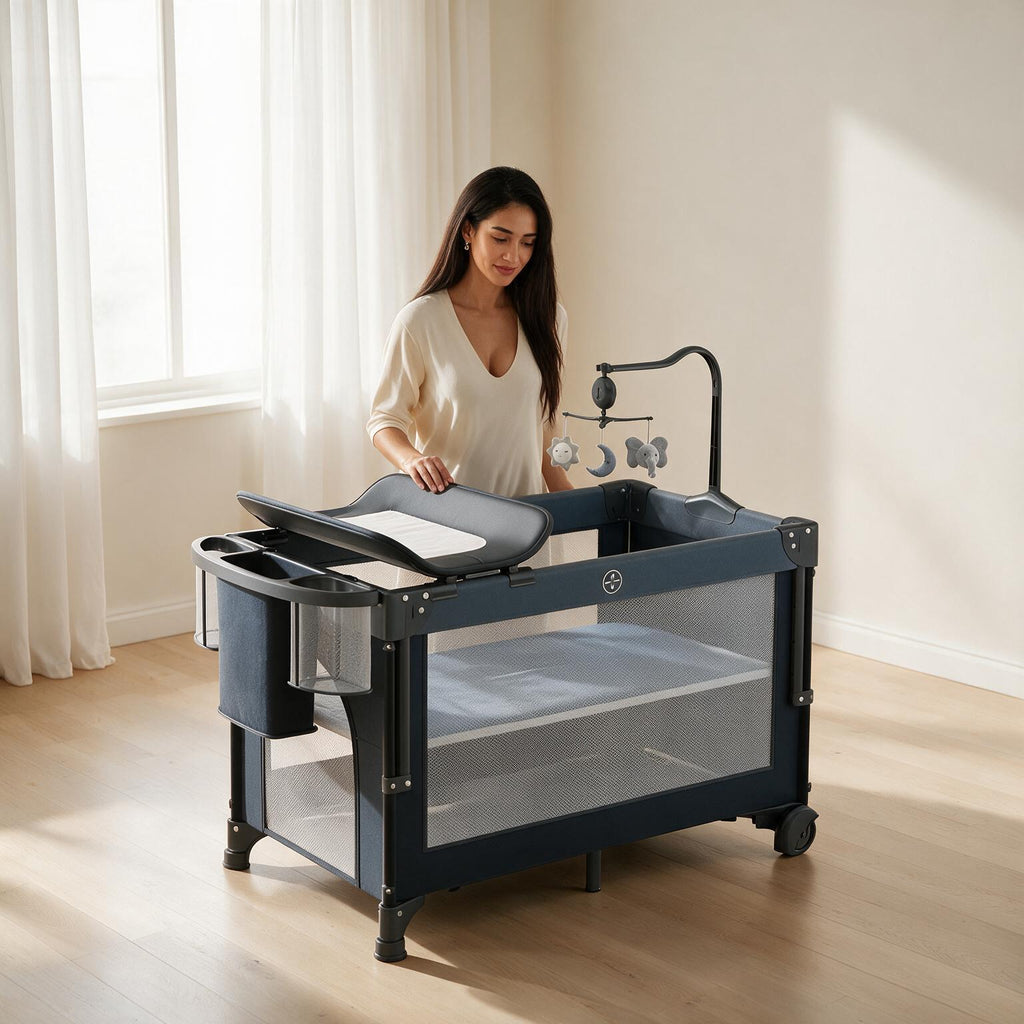 Checker Foldable Baby Crib A139